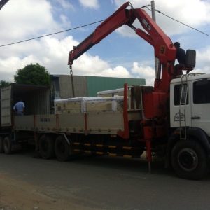 kho hàng máy phát điện hyundai